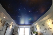 натяжной потолок с фотопечатью ночного неба